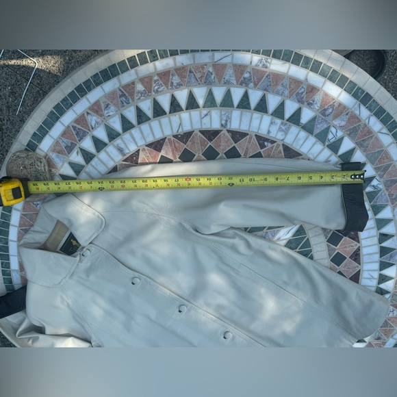 NWT Vintage Italian Leather Trench Coat - Picture 11 of 15